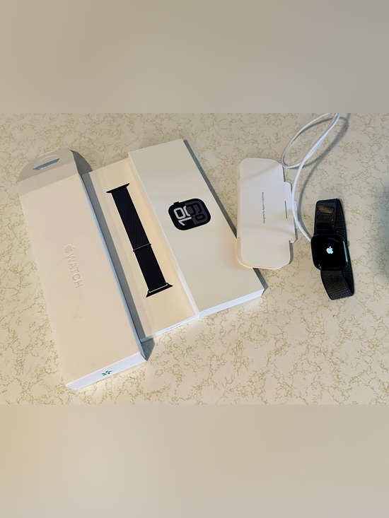 Apple Accessories - Apple Watch Series 10